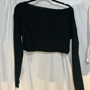 Long sleeve black knit shrug-cropped